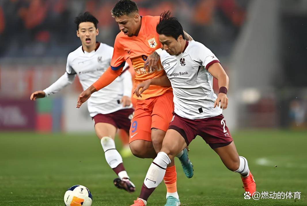 开云官方app入口-关于亚洲球赛焦点：强队角逐欲望，纷争激烈的信息