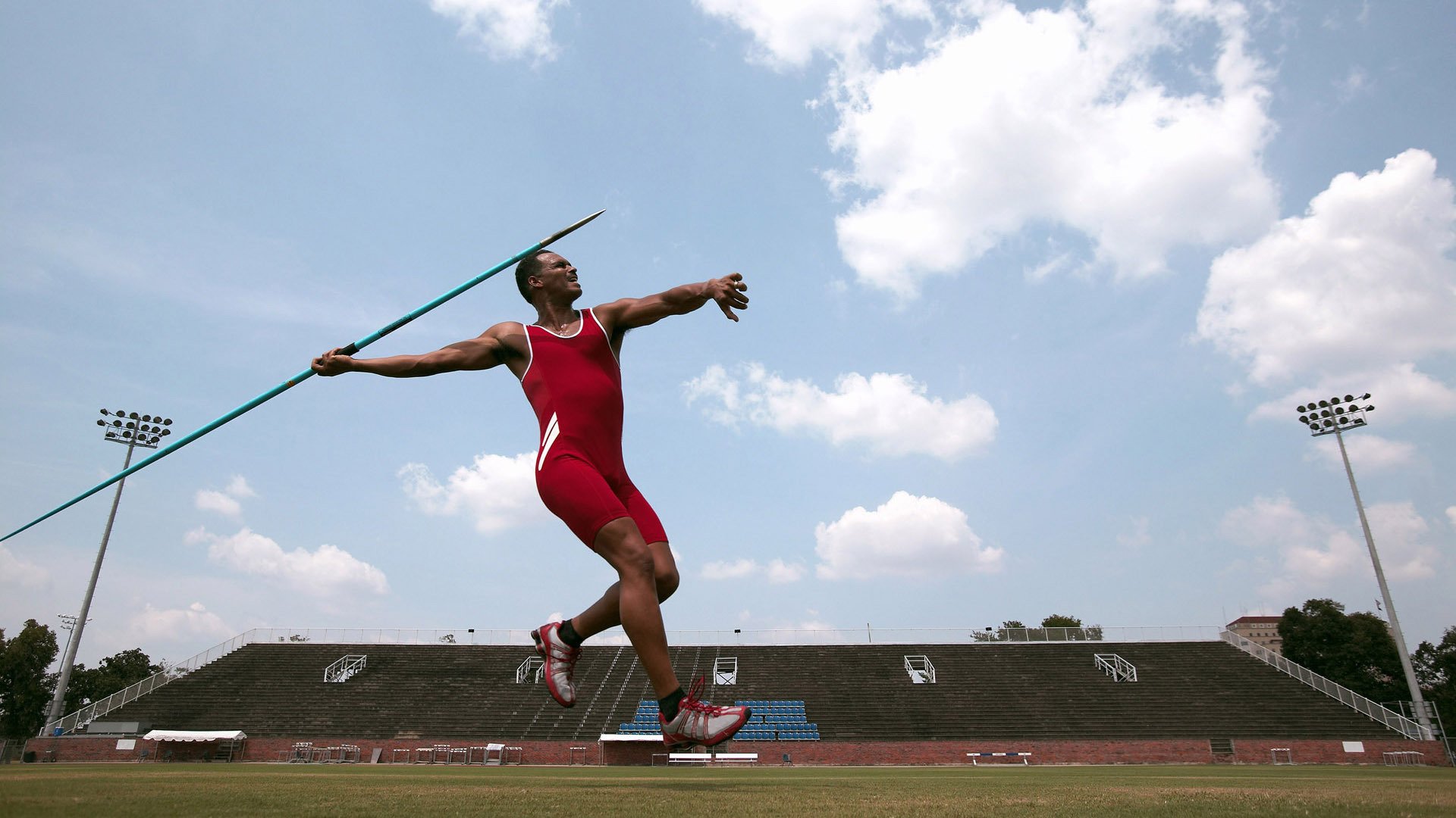 从德国逆转墨西哥到李刚仁打爆防线，足球世界里的不可能如何成为现实