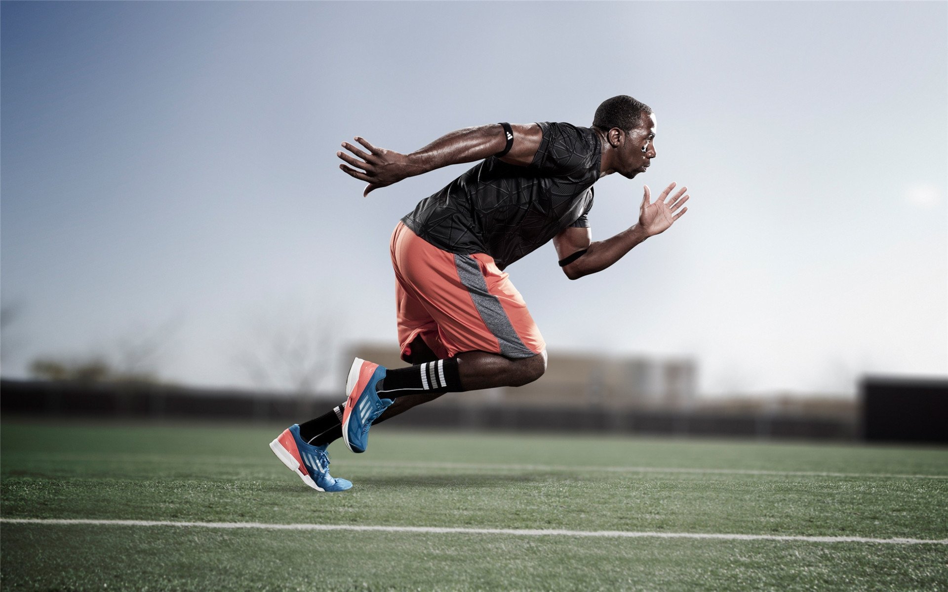 开云体育入口-舞台越大越强，哈利伯顿的勇士之战与上海启示